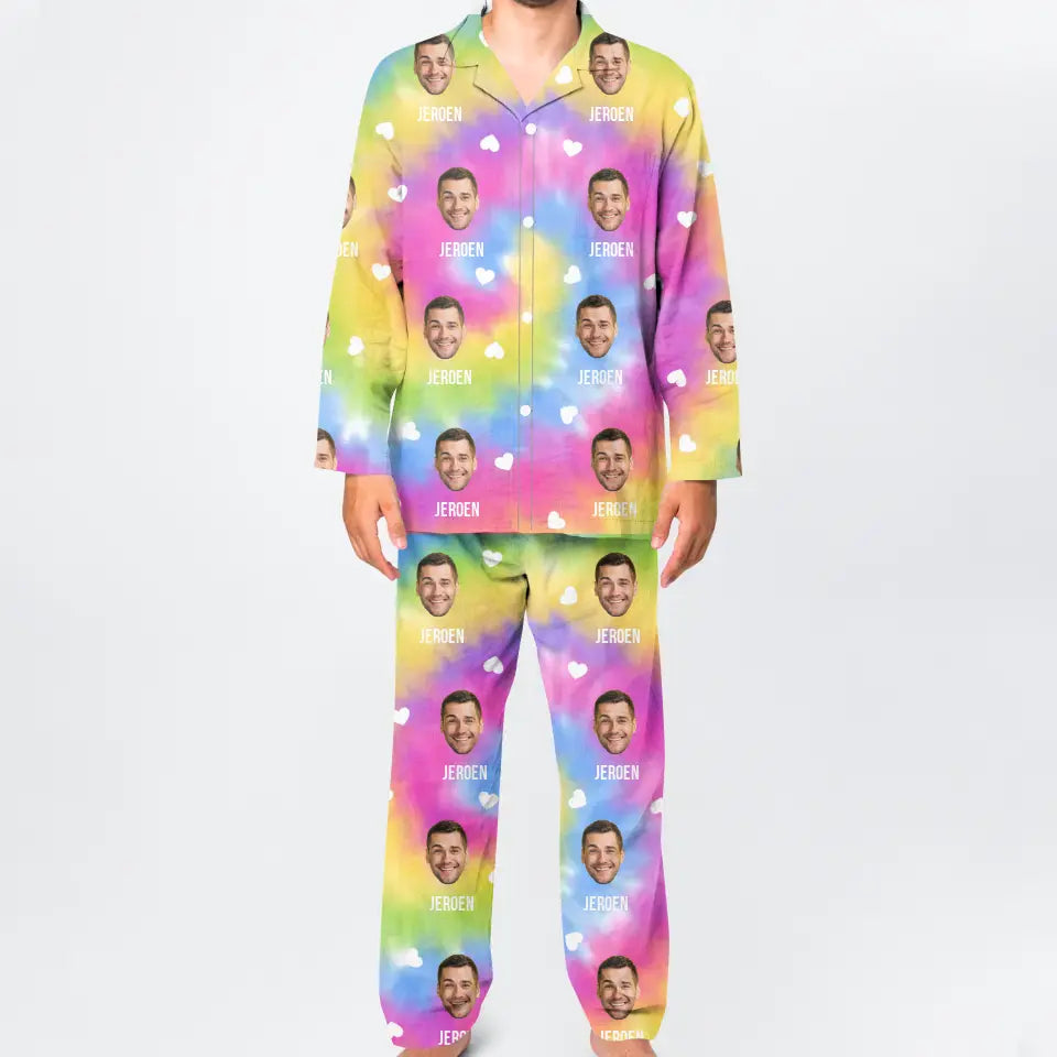 Gepersonaliseerde kleurrijke pyjama met uitgeknipte hoofden erop - Voeg tot 4 foto's en namen toe