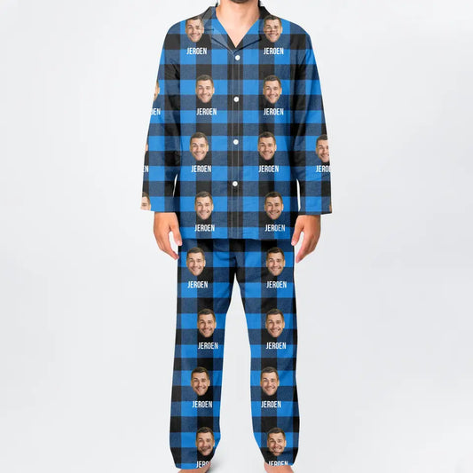 Gepersonaliseerde blokjes pyjama met uitgeknipte hoofden erop - Voeg tot 4 foto's en namen toe