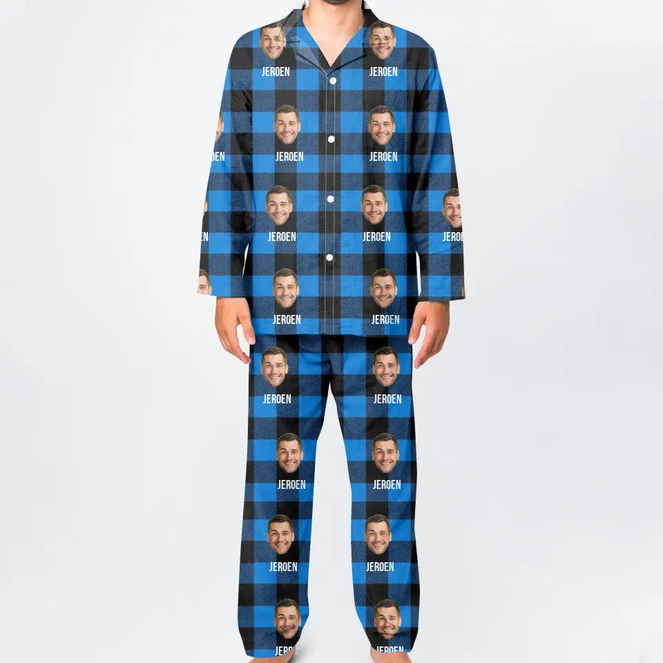 Gepersonaliseerde blokjes pyjama met uitgeknipte hoofden erop - Voeg tot 4 foto's en namen toe