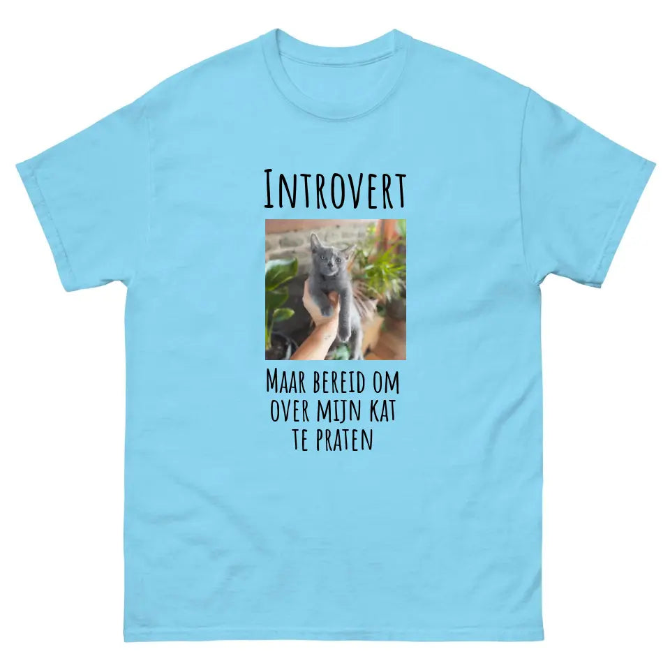 Gepersonaliseerd T-shirt - "Introvert, maar bereid om over mijn kat te praten" - Met eigen foto - Iedereen Blij