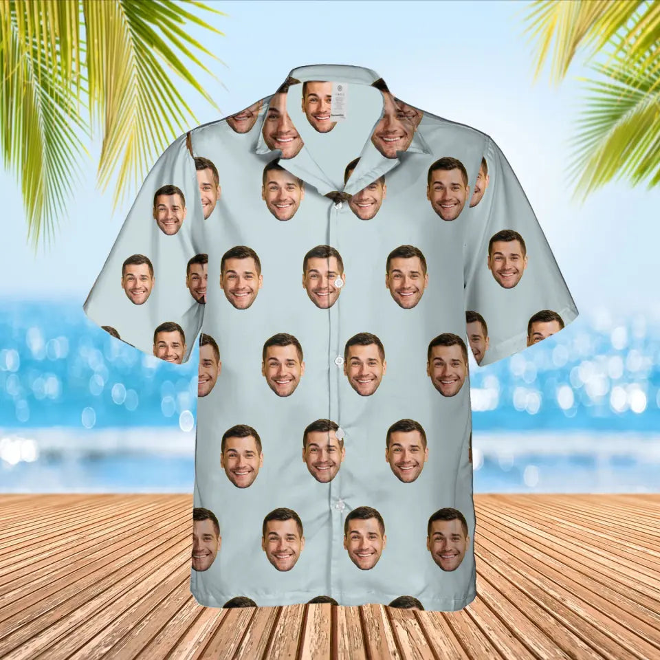Gepersonaliseerd overhemd met uitgeknipte gezichten