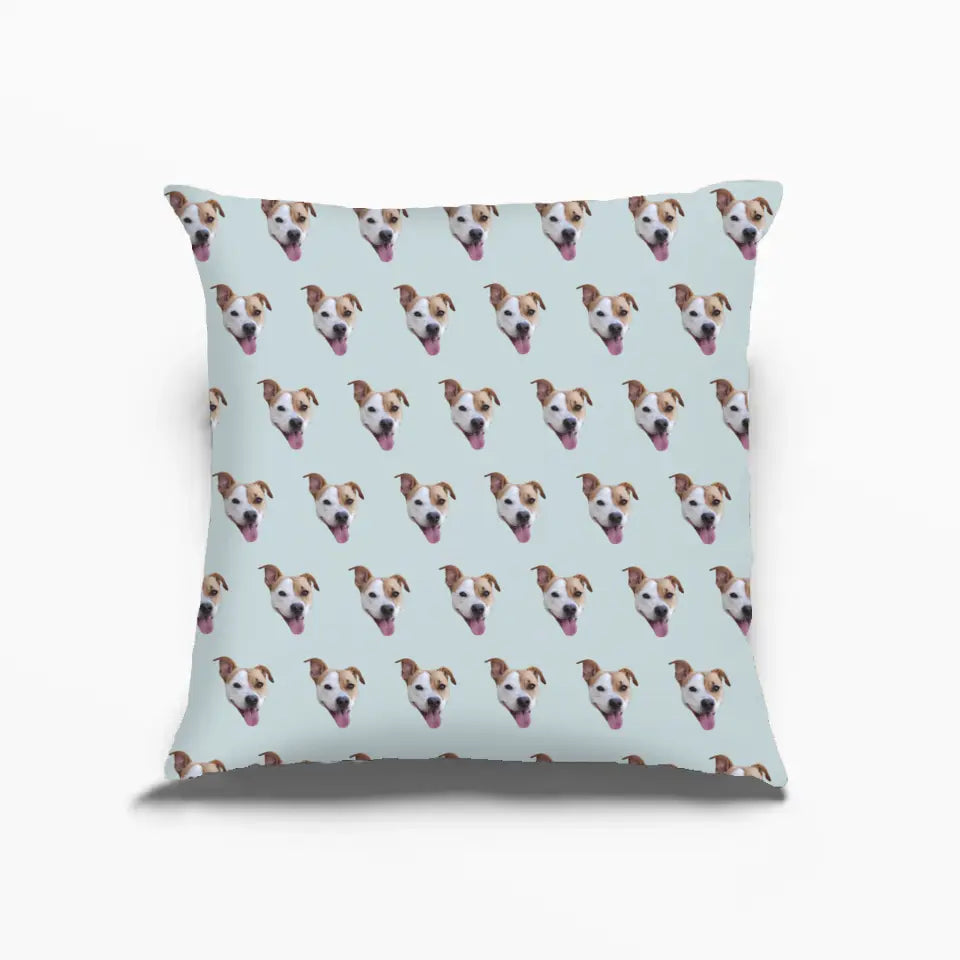 Personalisierter Kissenbezug mit ausgeschnittenen Haustieren