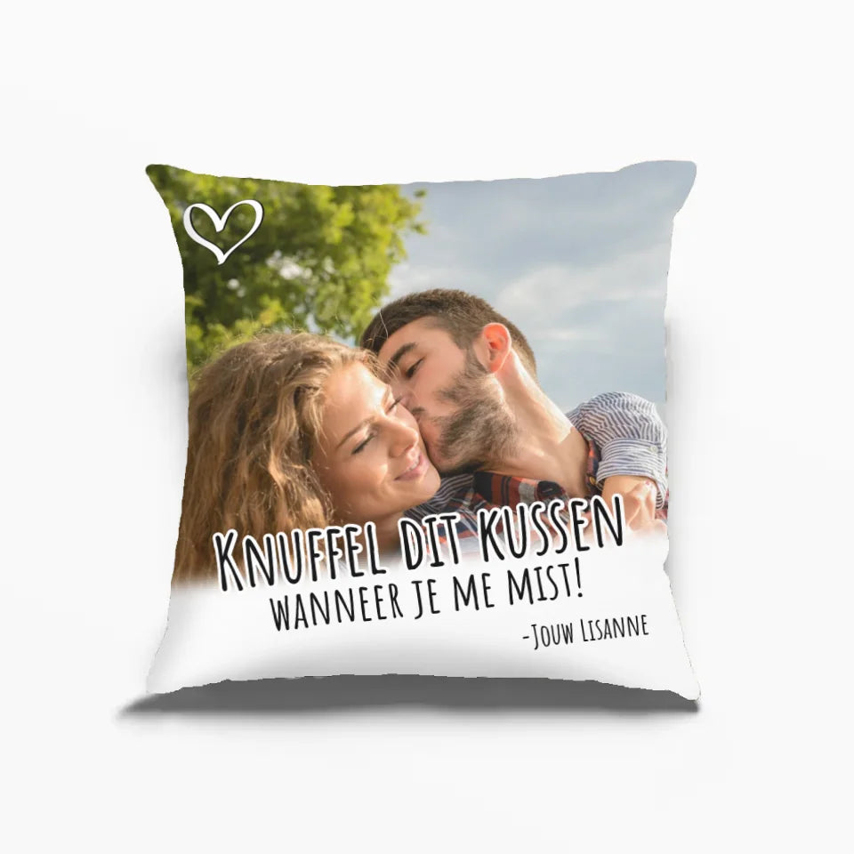 Fotokissenbezug mit dem Text „Umarme dieses Kissen, wenn du mich vermisst“