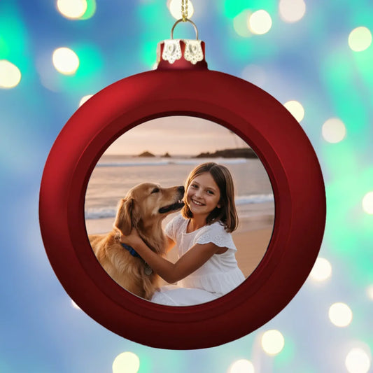 Kerstbal rood achtergrond